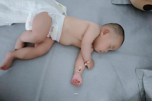 孝义三个月宝宝身高体重